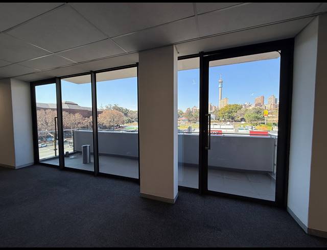 249M² OFFICE TO LET IN PARKTOWN